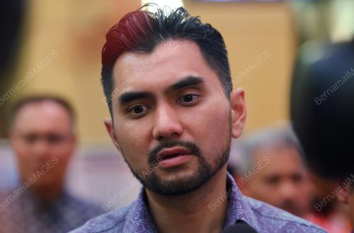 KHAIRUL FIRDAUS AKBAR KHAN
