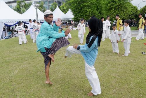 PTJ28_25052012_BELIA