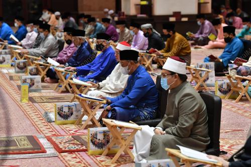 TAN SRI MUHYIDDIN YASSIN