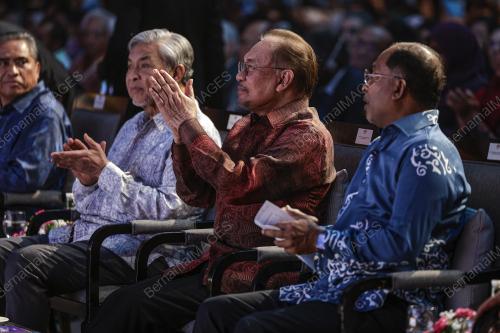 DATUK SERI ANWAR IBRAHIM