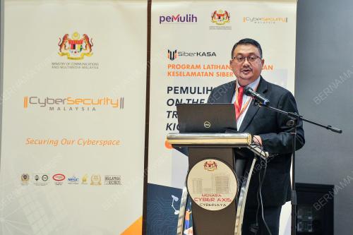DATUK DR AMIRUDIN ABDUL WAHAB