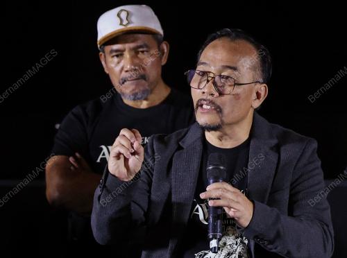 PENDEKAR AWANG