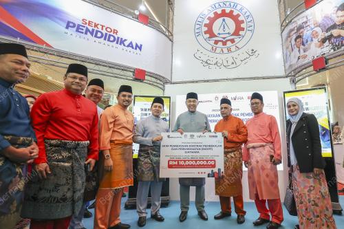 DATUK SERI DR AHMAD ZAHID HAMIDI