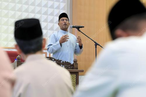 DATUK SERI DR. ZAMBRY ABD KADIR