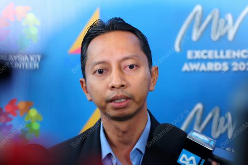 AZHARUL FAIZ ZAINAL ABIDIN