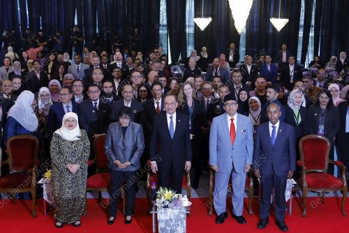 DATUK SERI ANWAR IBRAHIM
