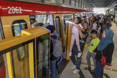 MRT LALUAN PUTRAJAYA DIBUKA