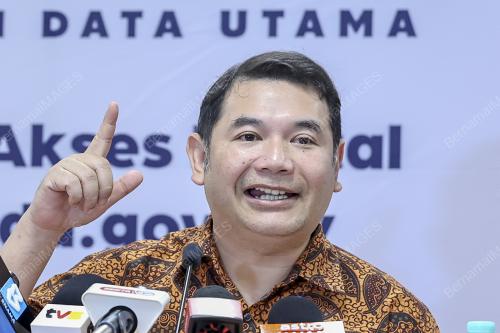 RAFIZI RAMLI