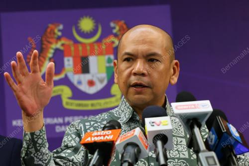 DATUK ARMIZAN MOHD ALI