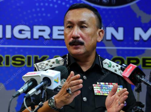 DATUK RUSLIN JUSOH
