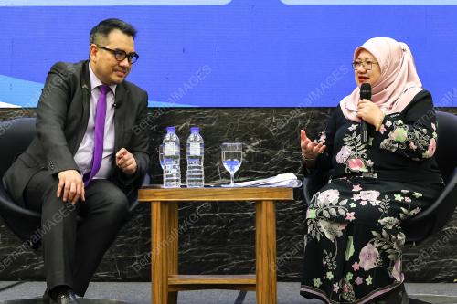 DATUK SERI WAN SURAYA WAN MOHD RADZI