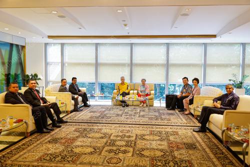 LEE HSIEN LOONG