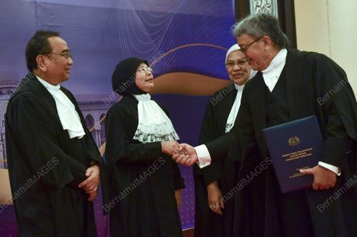 TAN SRI TENGKU MAIMUN TUAN MAT