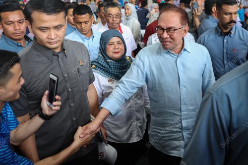 DATUK SERI ANWAR IBRAHIM