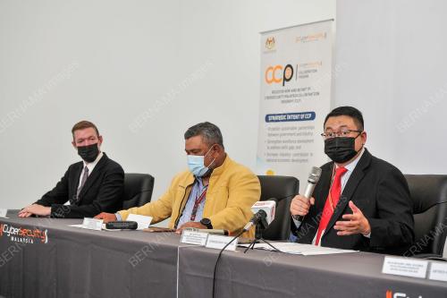 DATUK DR AMIRUDIN ABDUL WAHAB
