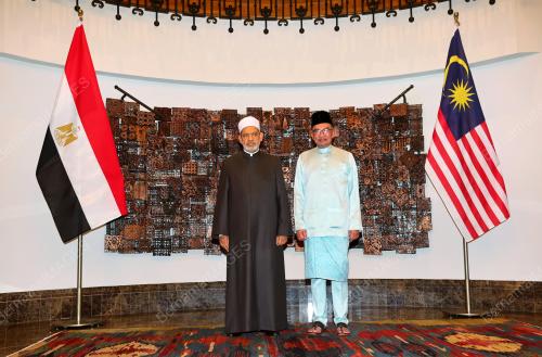 DATUK SERI ANWAR IBRAHIM