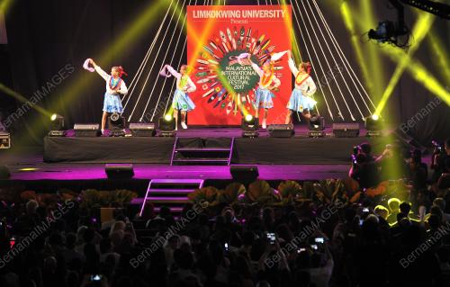 PTJ30_04052017_CULTURAL