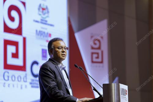 DATUK SERI ISHAM ISHAK