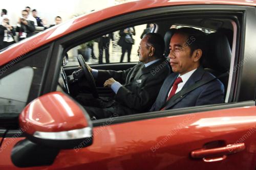 PTJ30_09082019_MAHATHIR_JOKOWI_BN201908067293
