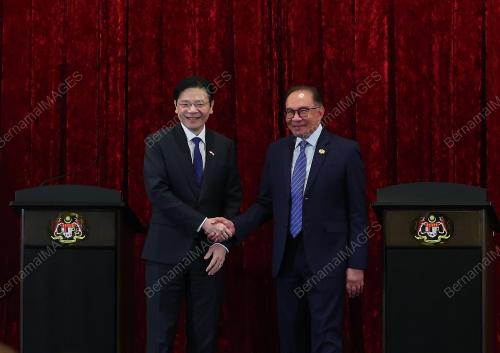 DATUK SERI ANWAR IBRAHIM
