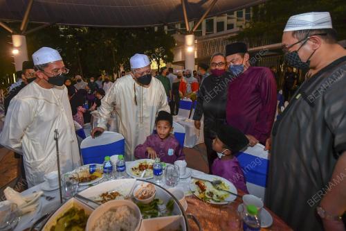 TAN SRI TPr ANNUAR MUSA