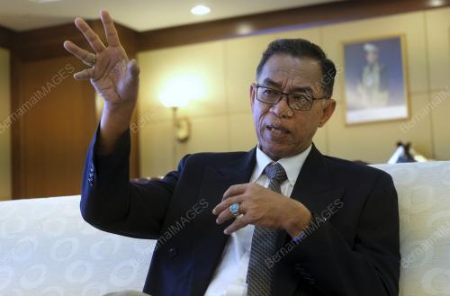 DATUK ROSOL WAHID