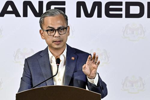 FAHMI FADZIL