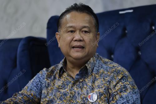 DATUK SERI ALEXANDER NANTA LINGGI