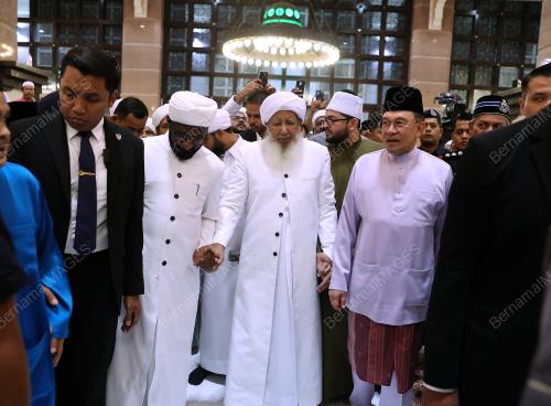 DATUK SERI ANWAR IBRAHIM