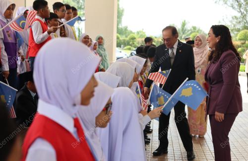 DATUK SERI ANWAR IBRAHIM