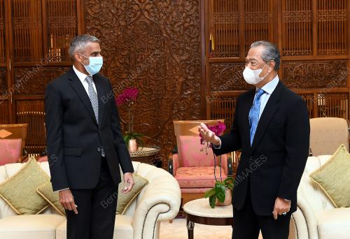 TAN SRI MUHYIDDIN YASSIN