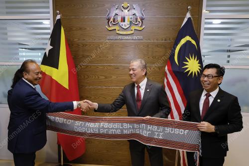 DATUK SERI FADILLAH YUSOF