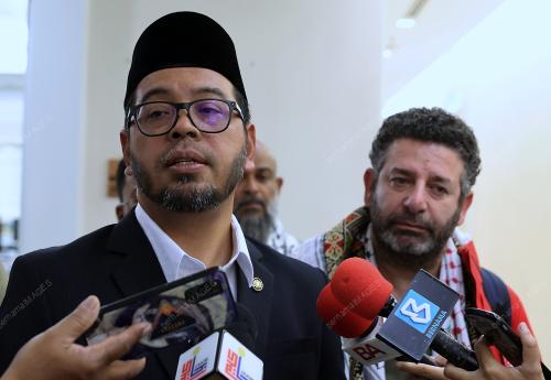 DR ZULKIFLI AHMAD