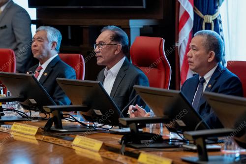 DATUK SERI ANWAR IBRAHIM