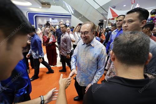 DATUK SERI ANWAR IBRAHIM