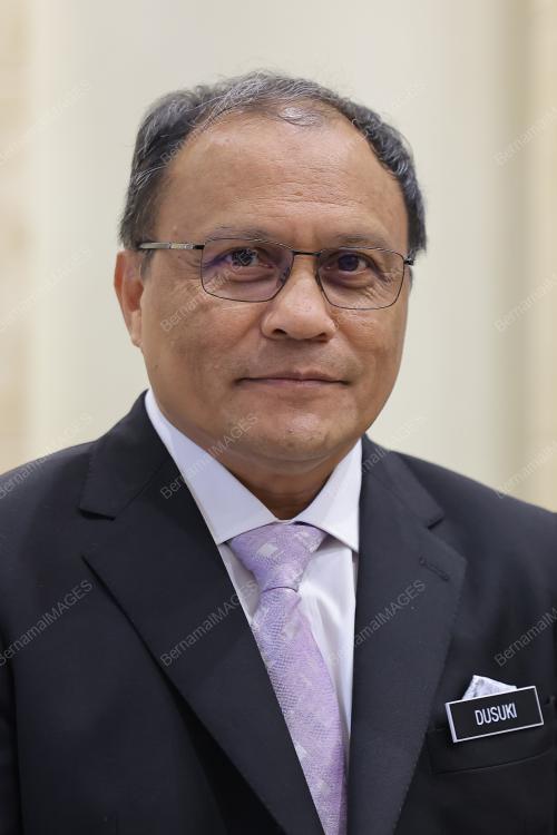 DATUK MOHD DUSUKI MOKHTAR