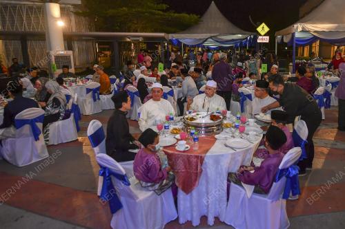 TAN SRI TPr ANNUAR MUSA