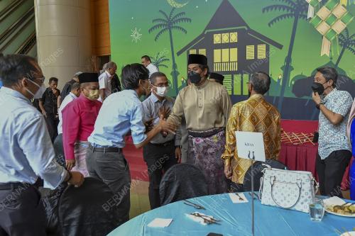 KHAIRY JAMALUDDIN