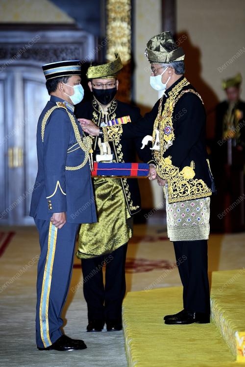 AL-SULTAN ABDULLAH RI'AYATUDDIN AL-MUSTAFA BILLAH SHAH 