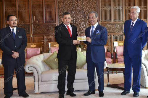 TAN SRI MUHYIDDIN YASSIN