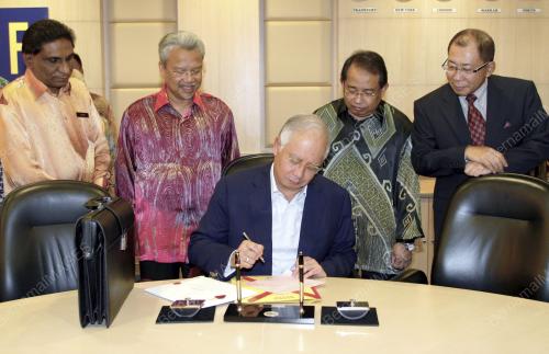 MOHD NAJIB ABDUL RAZAK