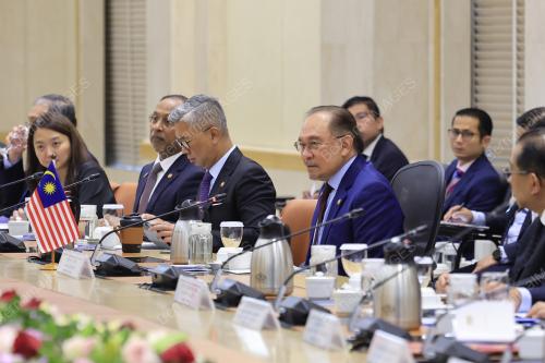 DATUK SERI ANWAR IBRAHIM