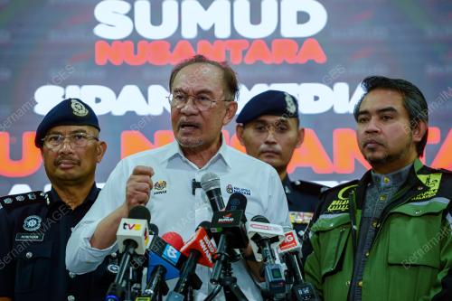 DATUK SERI ANWAR IBRAHIM