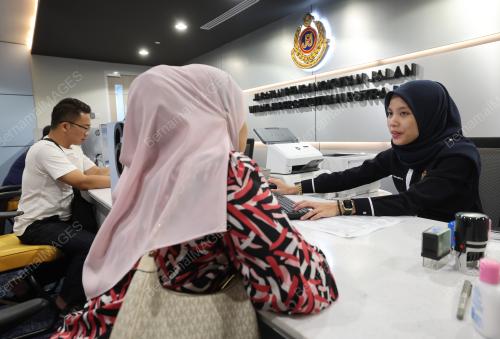 KAUNTER JABATAN PENGANGKUTAN JALAN (JPJ)