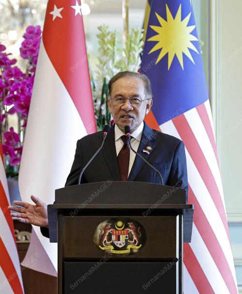DATUK SERI ANWAR IBRAHIM