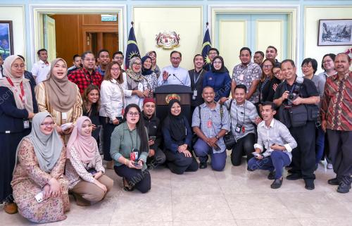 DATUK SERI ANWAR IBRAHIM