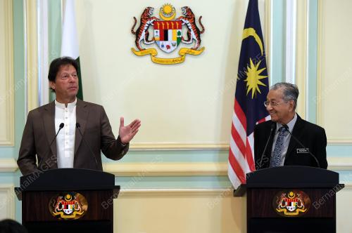 TUN DR MAHATHIR MOHAMAD