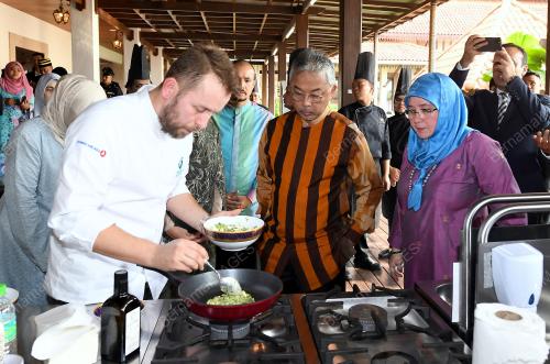 PTJ33_19112019_MASAK_BN201911188113