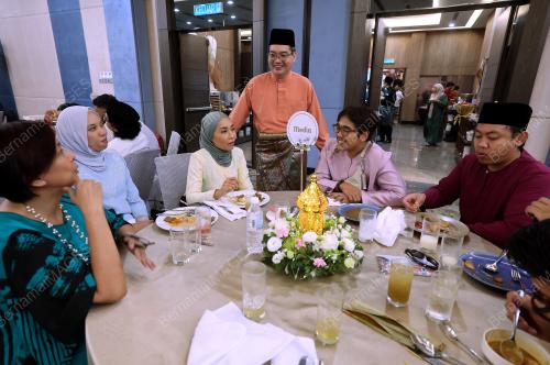 WAN SAIFULRIZAL WAN ISMAIL