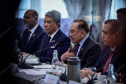 DATUK SERI ANWAR IBRAHIM